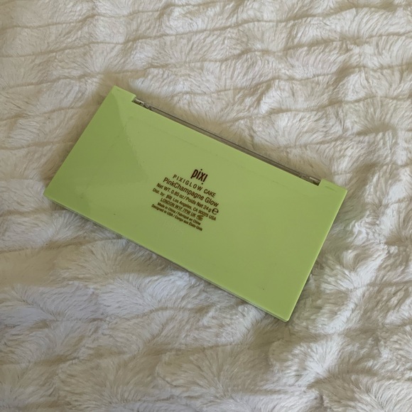 Pixi Pink Champagne Glow Blush and Bronzer - Picture 3 of 3